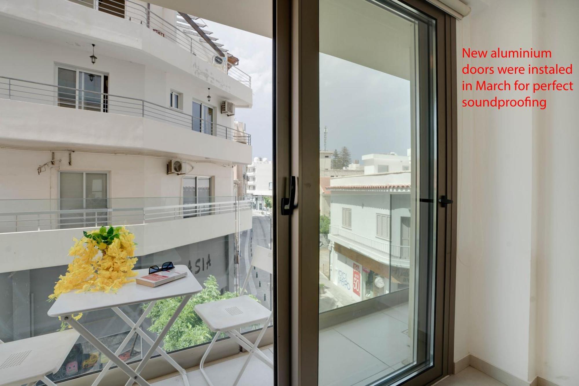 Lemon Paradise City Centre 200M From Beach Larnaca Dış mekan fotoğraf